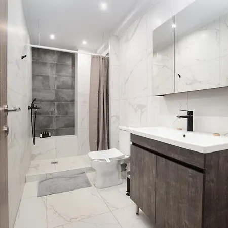 Sea & City Luxury Suite Thessaloniki Exterior photo